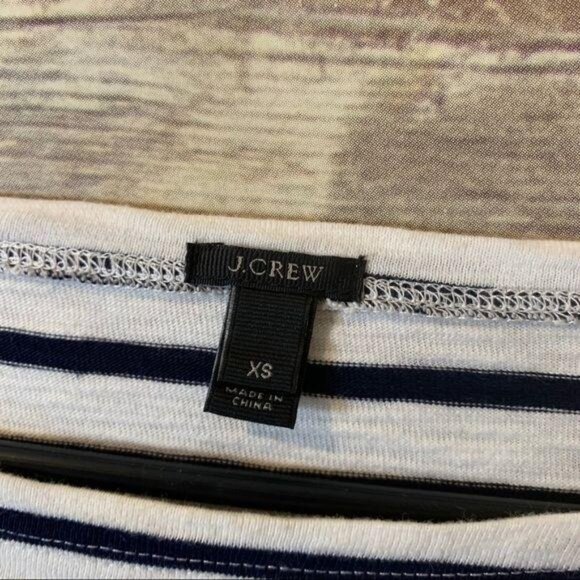 J.‎ Crew Top XS Embellished Striped Shirt Crystals Scoop Neck Cotton Blue White - Picture 4 of 6